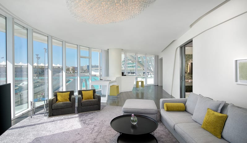 W ABU DHABI - WOW SUITE LIVING ROOM